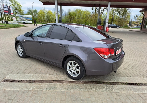 Chevrolet Cruze cena 25900 przebieg: 130000, rok produkcji 2012 z Chocz małe 596